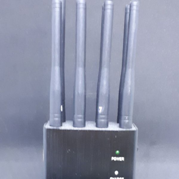 Беркут-8. Мощная переносная глушилка GSM / DCS / WiFi / 3G / 4G / Clonass / GPS / LOJACK